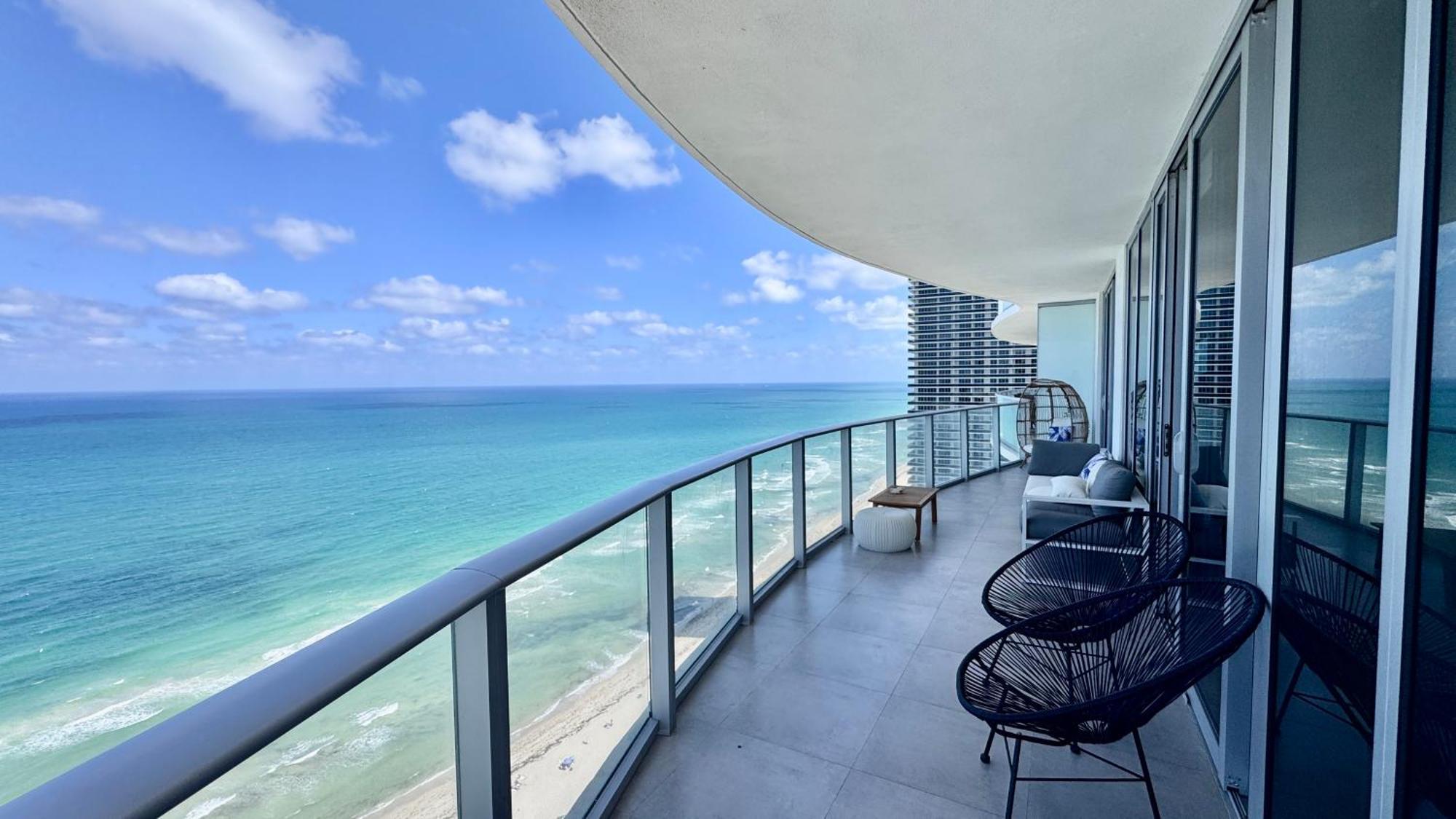 Dreamy Beachside Living - Direct Oceanview 2Br 2Ba For The Perfect Escape Hollywood Esterno foto